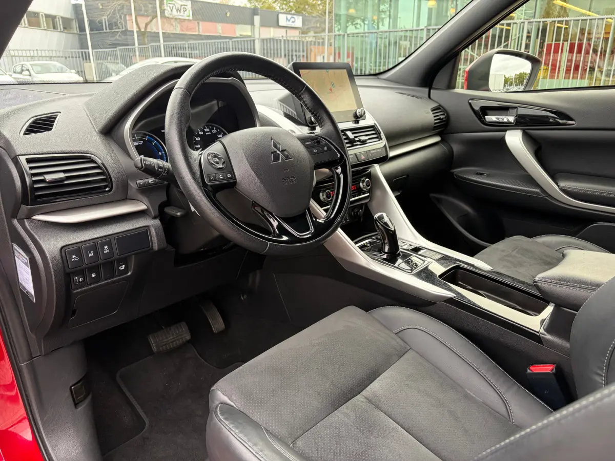 2.4 PHEV Intense+ | Trekhaak 1500 kg | Achteruitrijcamera | Navigatiesysteem | Parkeersensor voor