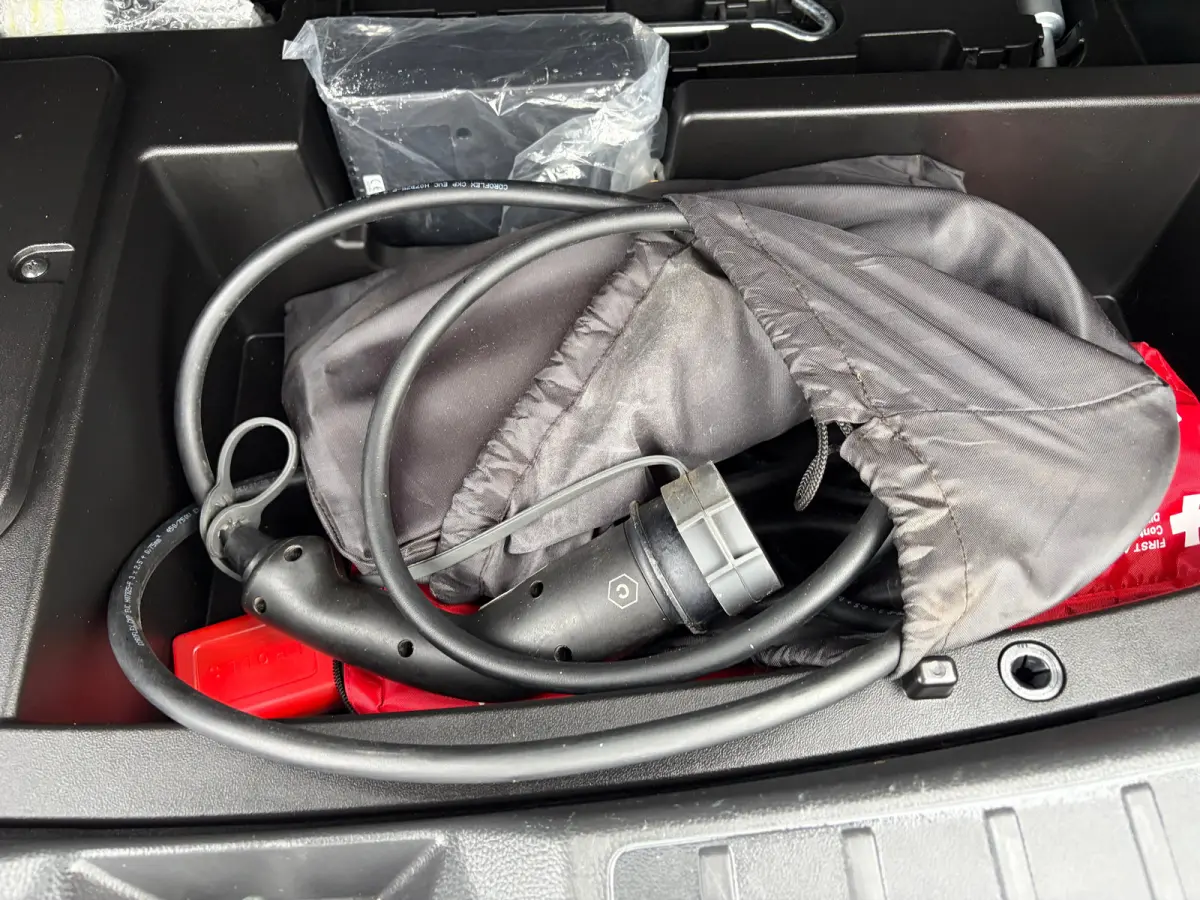 2.4 PHEV Intense+ | Trekhaak 1500 kg | Achteruitrijcamera | Navigatiesysteem | Parkeersensor voor