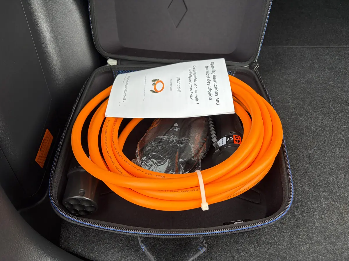 2.4 PHEV Intense+ | Trekhaak 1500 kg | Achteruitrijcamera | Navigatiesysteem | Parkeersensor voor