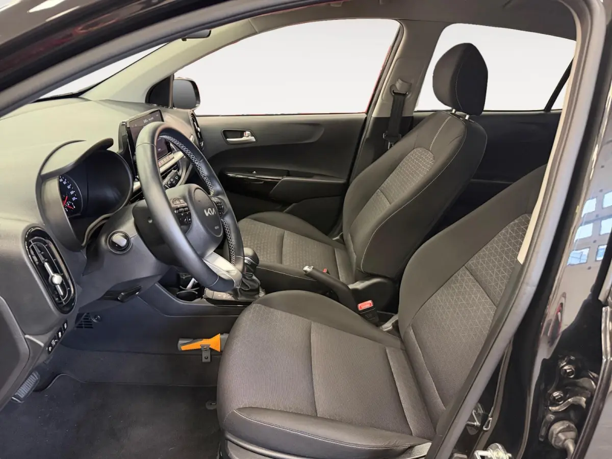 1.0 DPi DynamicPlusLine | Automaat | Navigatie | Apple Carplay/Android Auto | Camera | Cruise Control | Lichtmetalen Velgen |