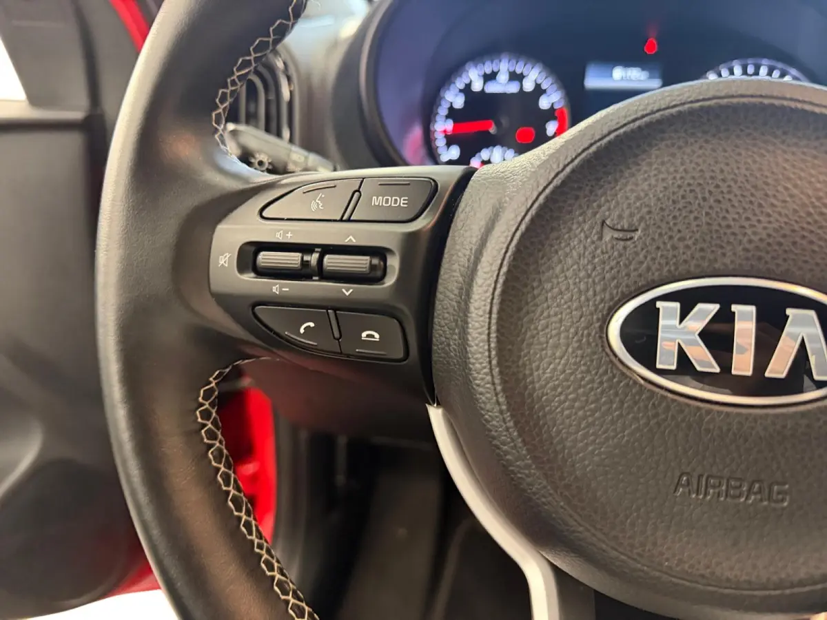 1.0 DPi DynamicPlusLine | Navigatie | Camera | Apple Carplay/Android Auto | Climate Control | Cruise Control | Lichtmetalen Velgen |
