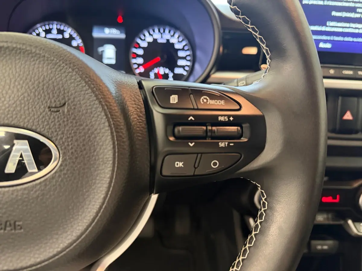 1.0 DPi DynamicPlusLine | Navigatie | Camera | Apple Carplay/Android Auto | Climate Control | Cruise Control | Lichtmetalen Velgen |