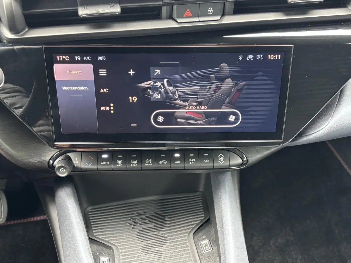 Elettrica 54 kWh | ACCU 97% | AppleCarPlay/Android | Parkeersensoren | Climate | Cruise