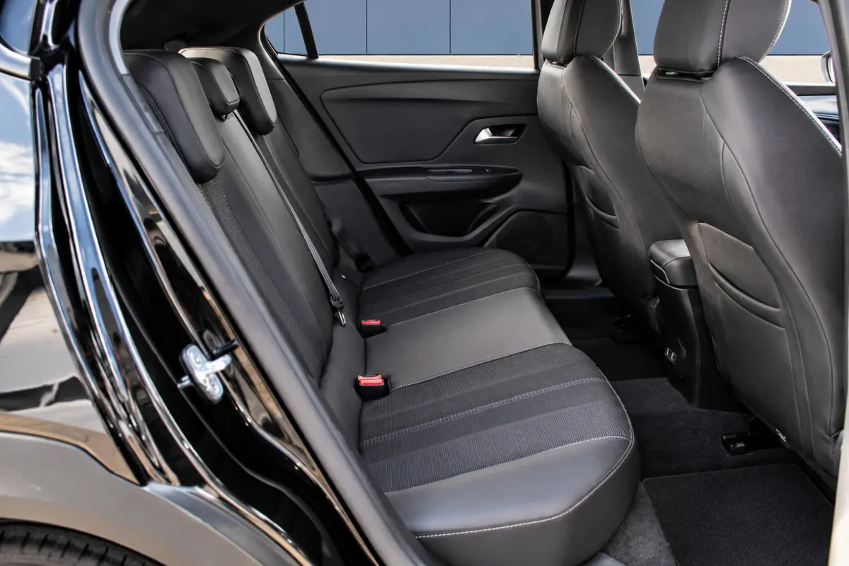 1.2 Turbo GS | Carplay | Camera | Distr. Ketting