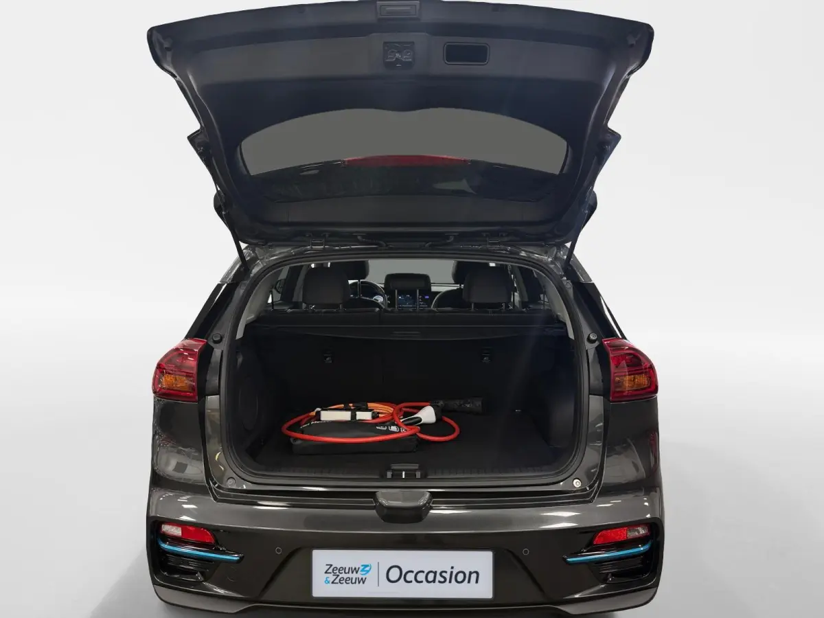 DynamicPlusLine 64 kWh | Navigatie | Camera | Apple Carplay/Android Auto | Adaptieve Cruise Control | Stoel/Stuurverwarming | Lichtmetalen Velgen |