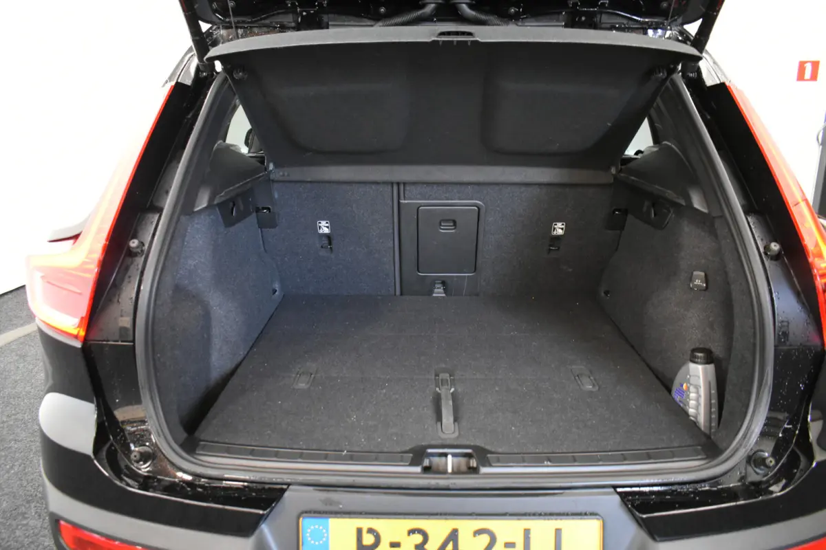 2.0 B4 Plus Dark Pano Cam Trekh El-aklep + Stoelen Stoel+Stuur ver HK Audio