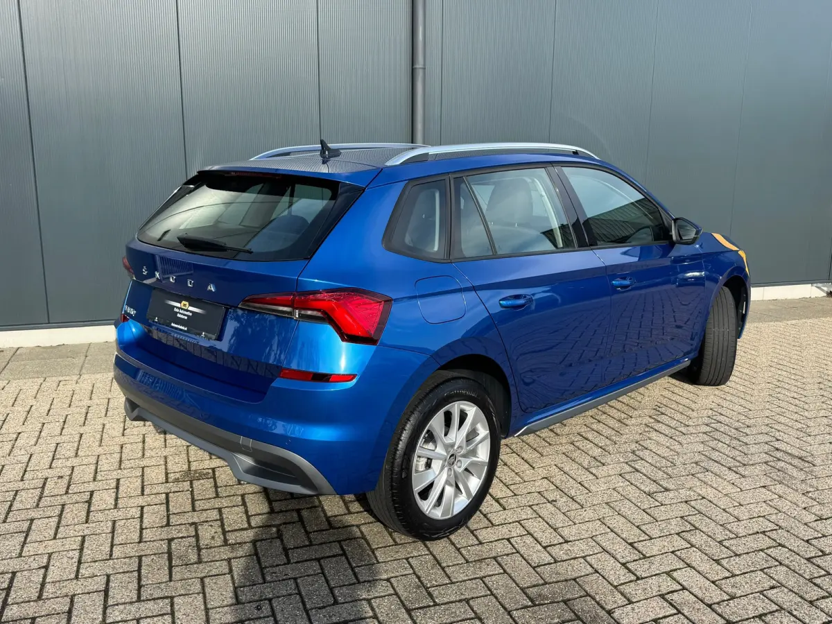 1.0 TSI Automaat Style * Navigatie * Camera * Stoelverwarming * Digitale Cockpit *