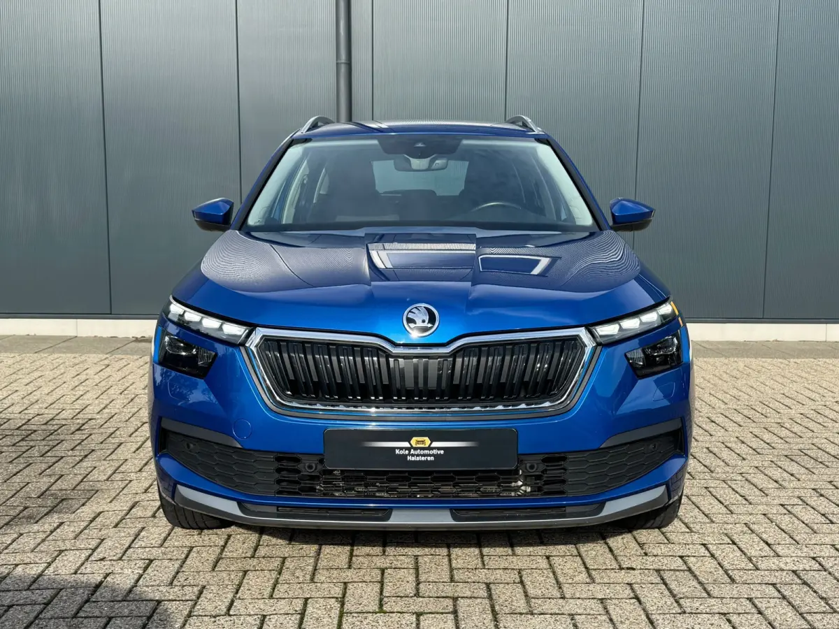 1.0 TSI Automaat Style * Navigatie * Camera * Stoelverwarming * Digitale Cockpit *