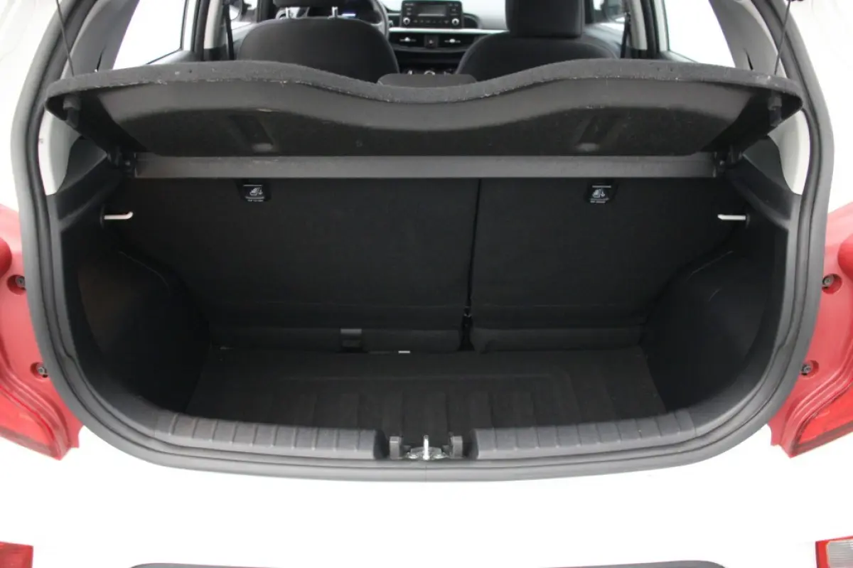 1.0 DPI ComfortLine 5 Deurs - Airco, Cruise