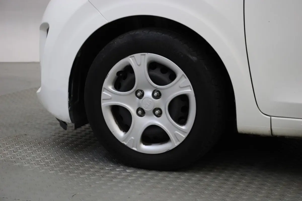 1.0 DPI ComfortLine 5 Deurs - Airco, Cruise