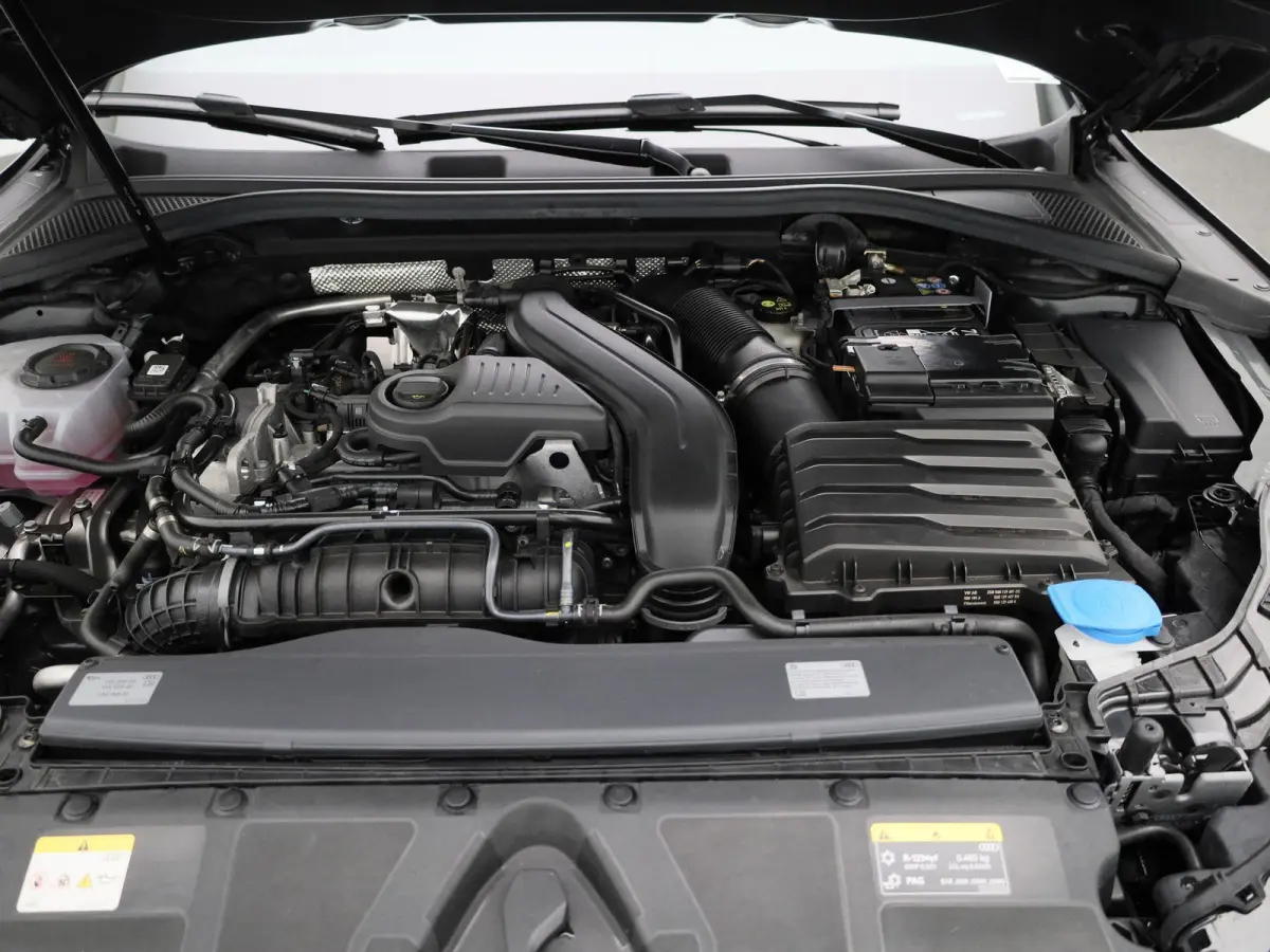 35 TFSI S edition | Automaat | Apple Carplay / Android Auto | S-Line | Sonos Audio | Parkeersensoren | Sfeerverlichting |