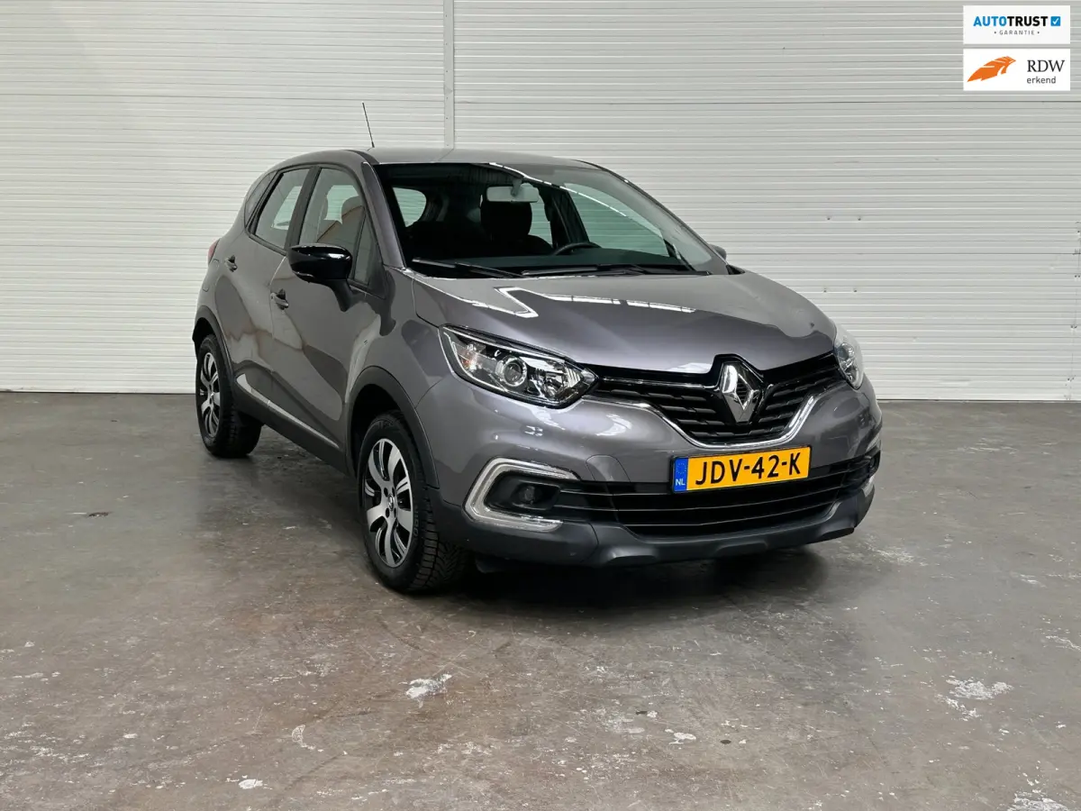 0.9 TCe Zen PDC / Airco / Navi