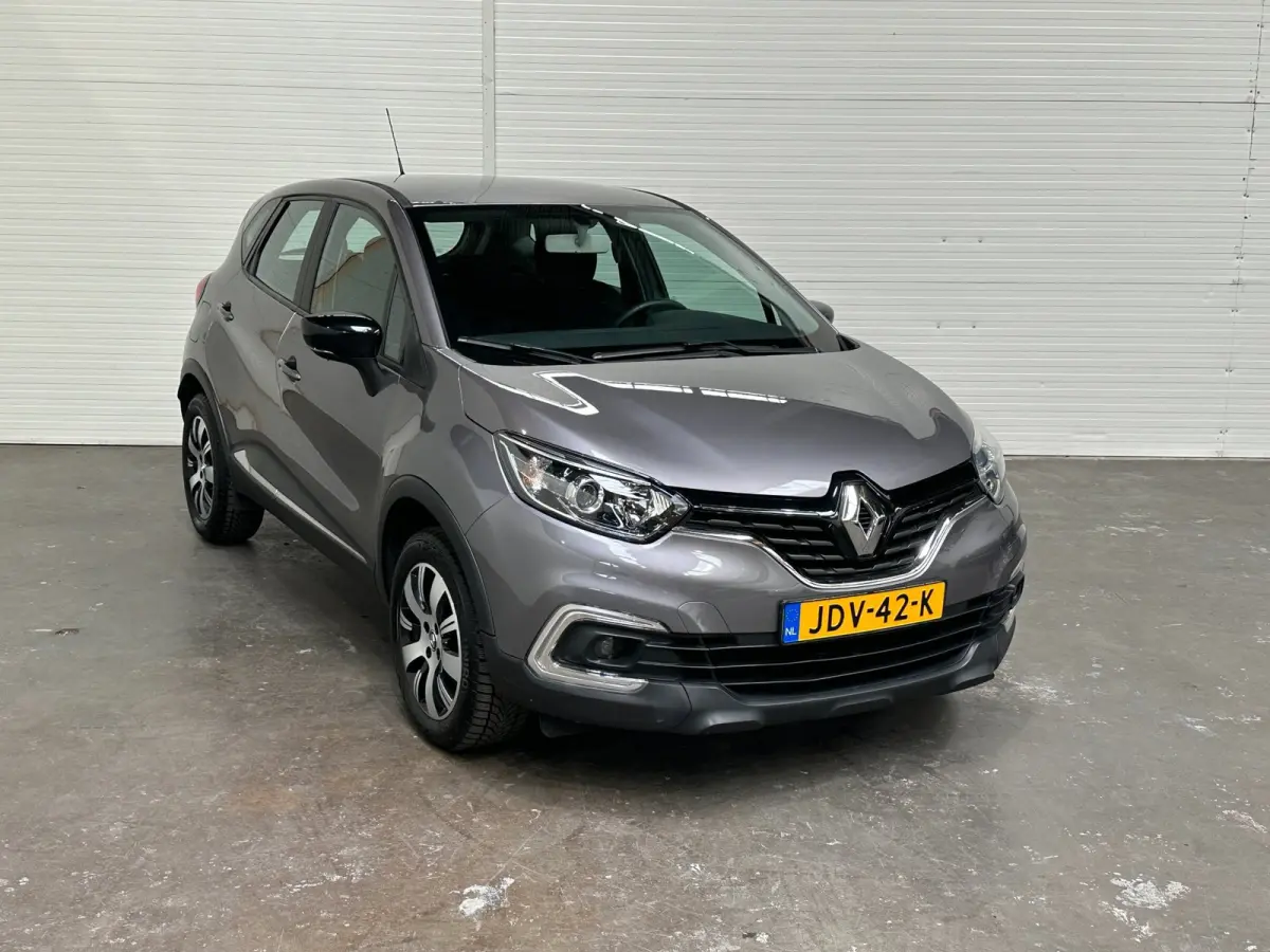 0.9 TCe Zen PDC / Airco / Navi