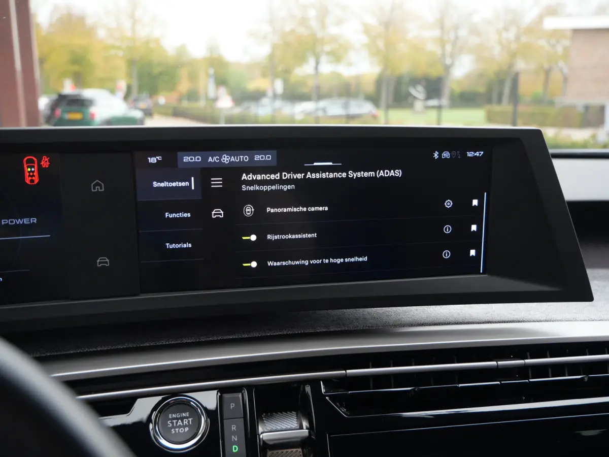 Allure 73 kWh 7persoons 214 Pk Automaat Apple Carplay / DAB / Camera / SOH 98,7 %