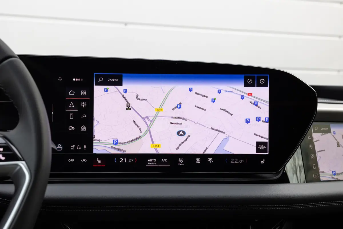 286pk Advanced edition 83 kWh | Trekhaak | Verwarmbaar stuur | Keyless entry