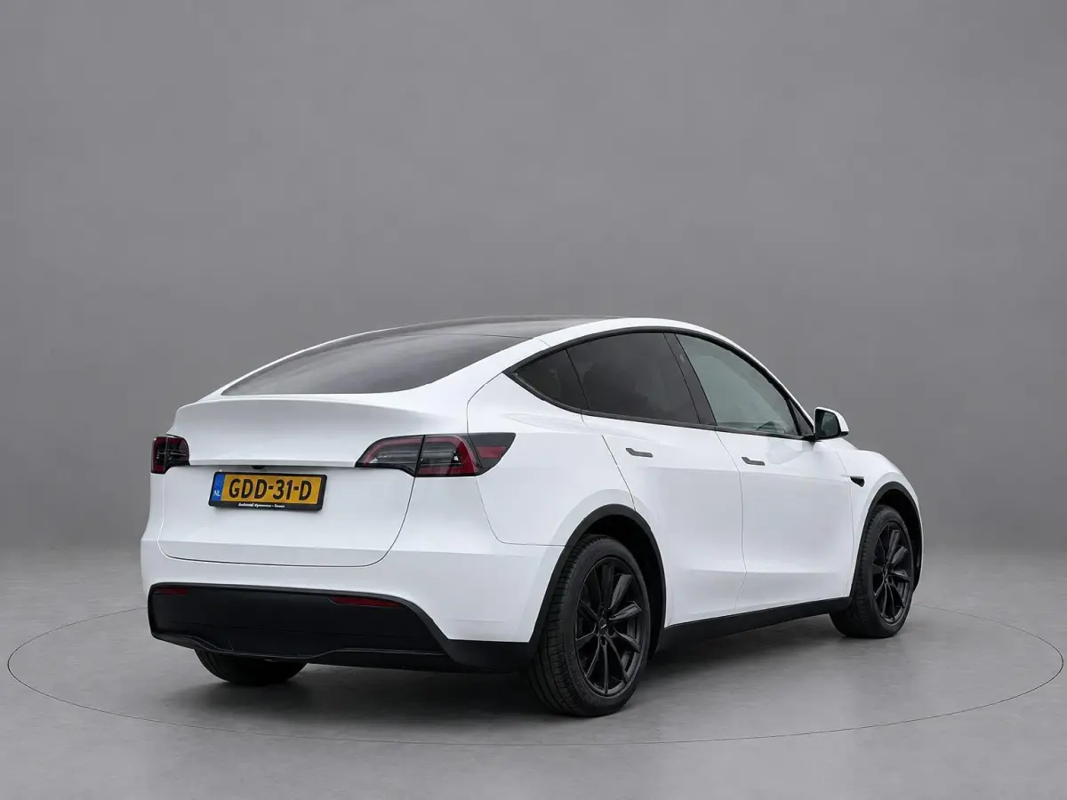 RWD 58kwh | FSD Computer 4 | Panoramadak | Stoel/Stuurverwarming | Memory Seats | Rijklaarprijs Tesla Model Y RWD 58kwh SOH 94,1% | FSD Computer 4 | Panoramadak | Stoel/Stuurverwarming | Mem