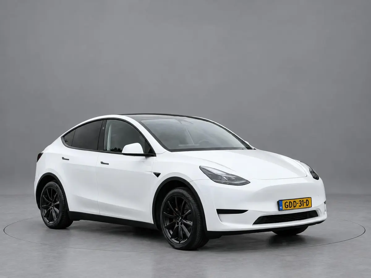 RWD 58kwh | FSD Computer 4 | Panoramadak | Stoel/Stuurverwarming | Memory Seats | Rijklaarprijs Tesla Model Y RWD 58kwh SOH 94,1% | FSD Computer 4 | Panoramadak | Stoel/Stuurverwarming | Mem