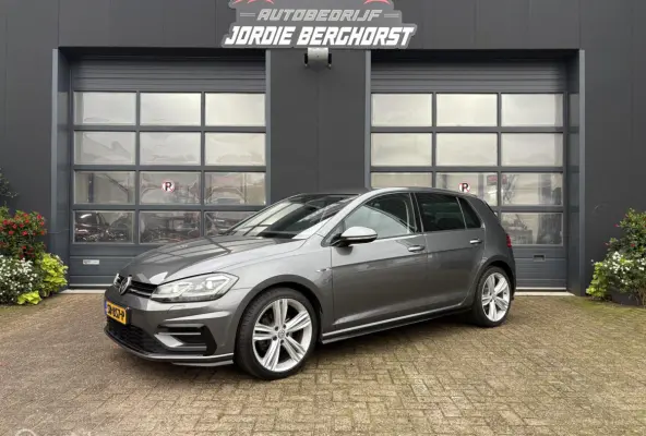 1.4 TSI Highline Business R Automaat