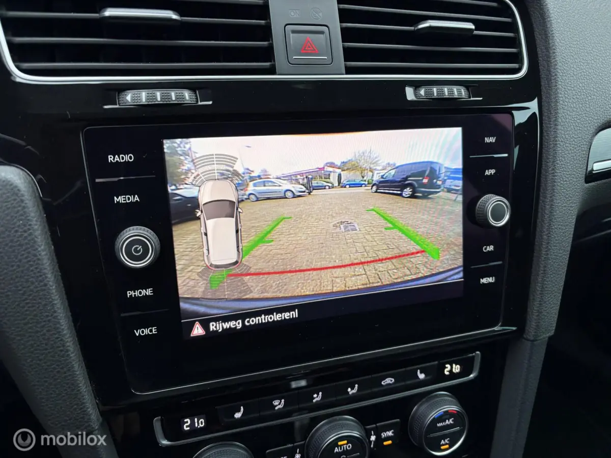 1.4 TSI Highline Business R Automaat