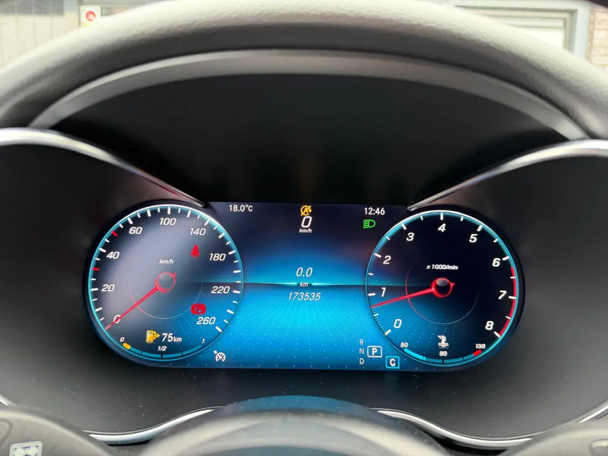 180 Premium Pack | LED | AMG | STOELVERW.| NAVI | CRUISE | FACELIFT |