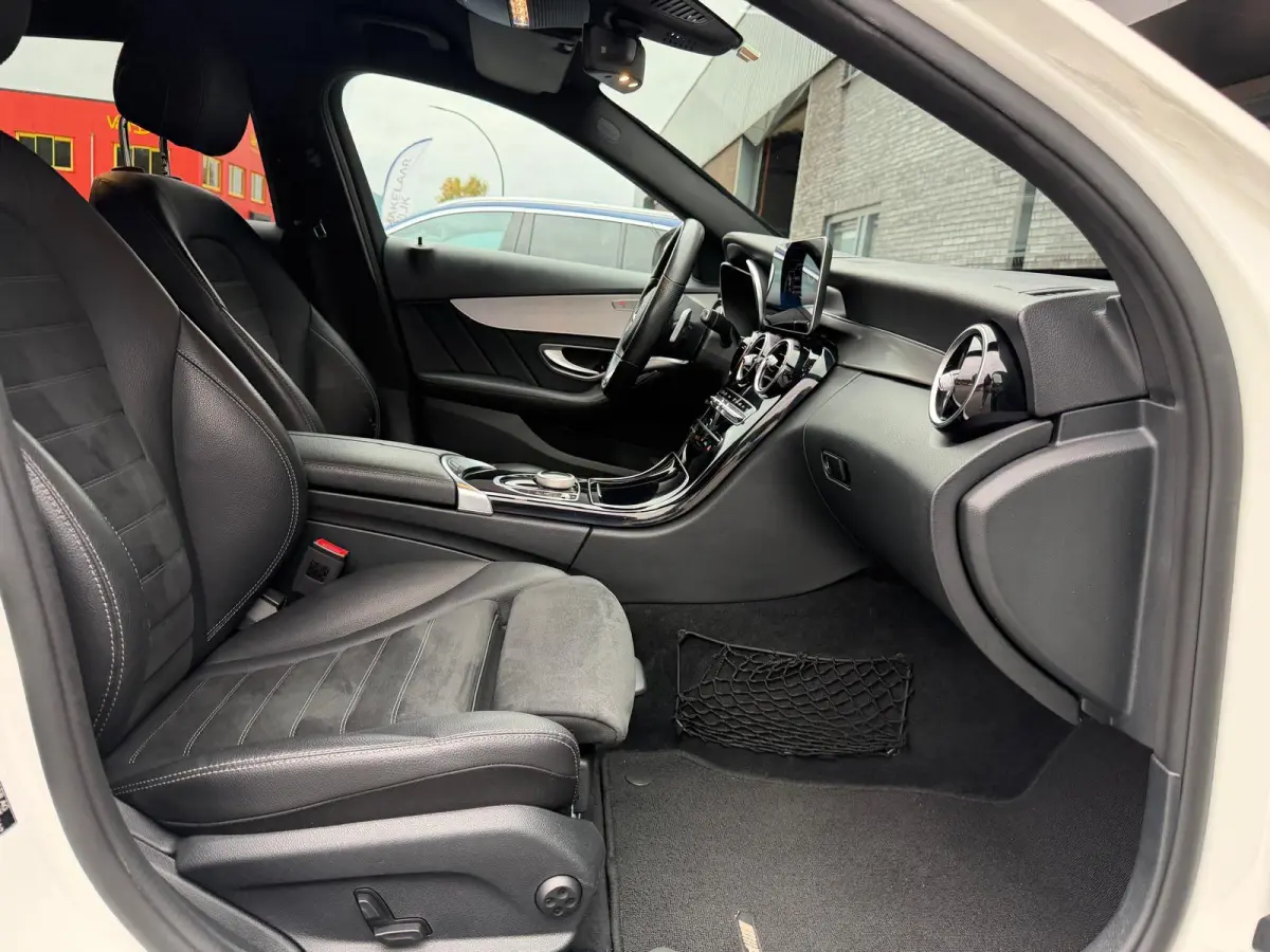 180 Premium Pack | LED | AMG | STOELVERW.| NAVI | CRUISE | FACELIFT |