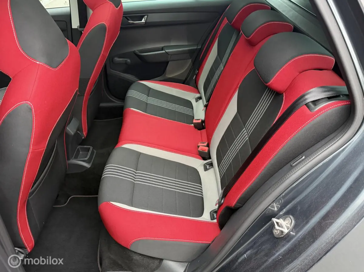 1.0 TSI MONTE CARLO CLIMA*CRUISE*PANODAK*17INCH