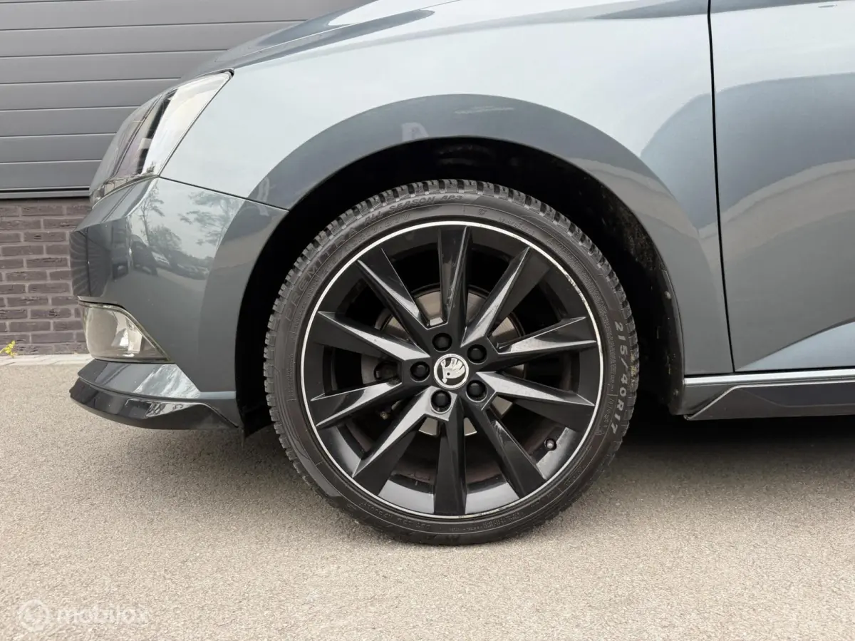 1.0 TSI MONTE CARLO CLIMA*CRUISE*PANODAK*17INCH