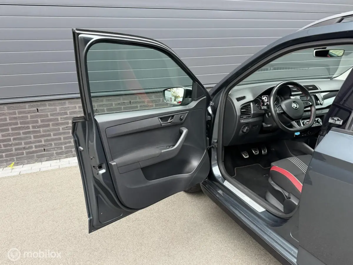 1.0 TSI MONTE CARLO CLIMA*CRUISE*PANODAK*17INCH