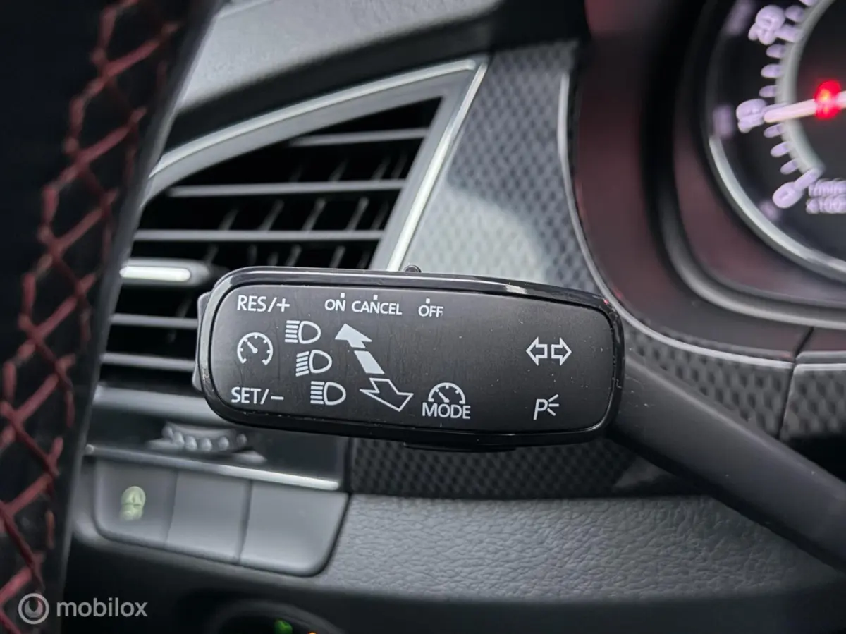 1.0 TSI MONTE CARLO CLIMA*CRUISE*PANODAK*17INCH