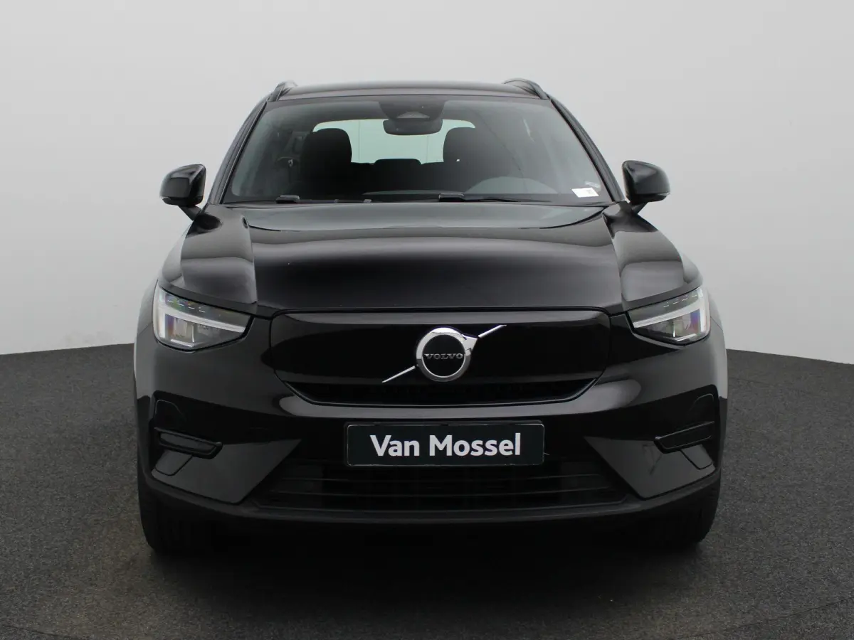 Core | Automaat | Apple Carplay / Android Auto | Stoelverwarming | Achteruitrijcamera | Parkeersensoren |