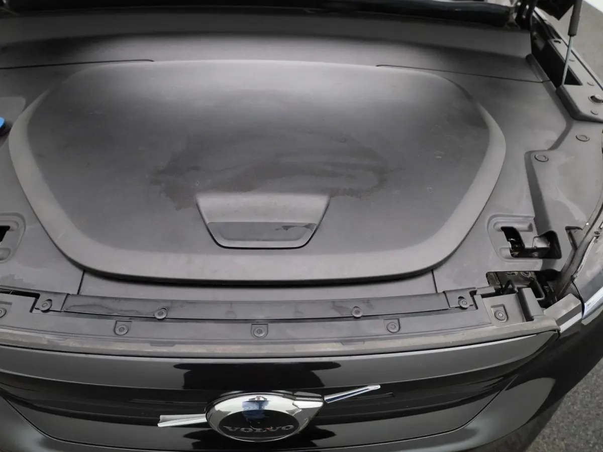 Core | Automaat | Apple Carplay / Android Auto | Stoelverwarming | Achteruitrijcamera | Parkeersensoren |