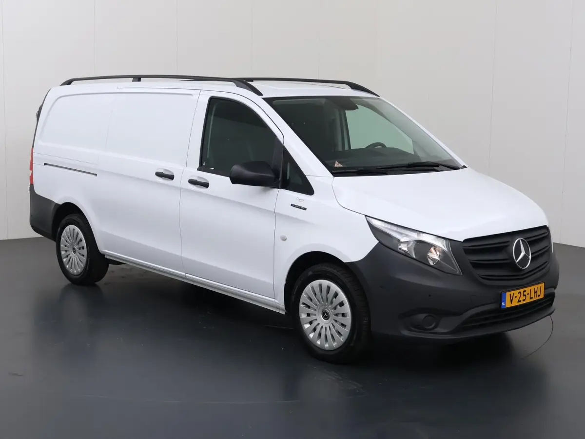 | L2 | 66 kWh | AIRCO | NAVIGATIE | PARKEERCAMERA | 3-ZITS | CRUISE CONTROL | STOELVERWARMING | CERTIFIED