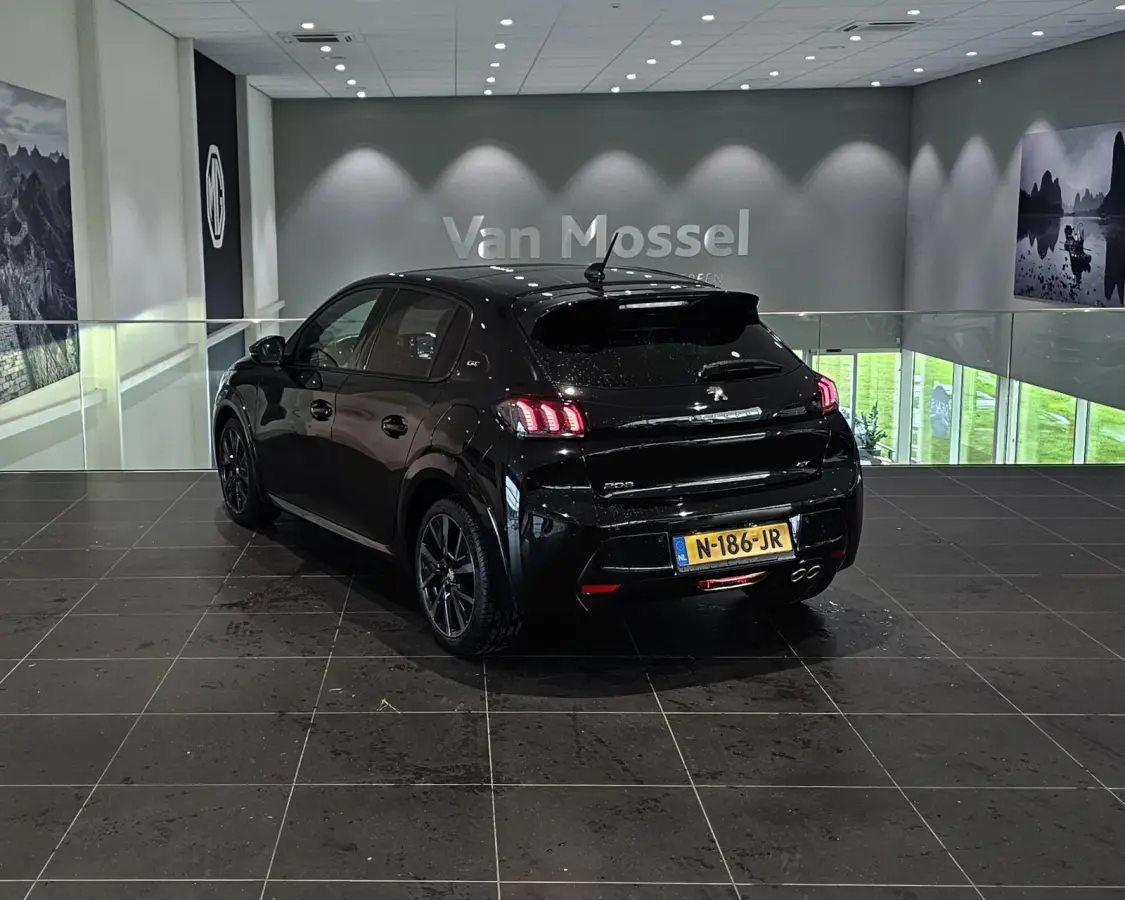 1.2 PureTech GT Pack