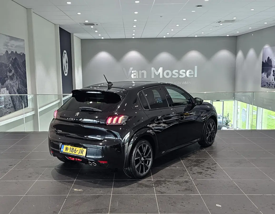 1.2 PureTech GT Pack