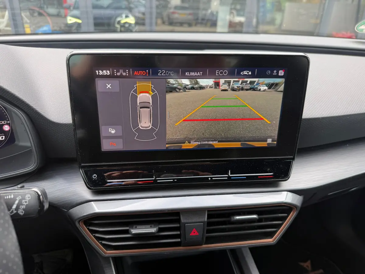 1.4 e-Hybrid Business|Rijklaar prijs|Elek. Trekhaak|Camera|Elek. klep|CarPlay|ACC|Sfeer|