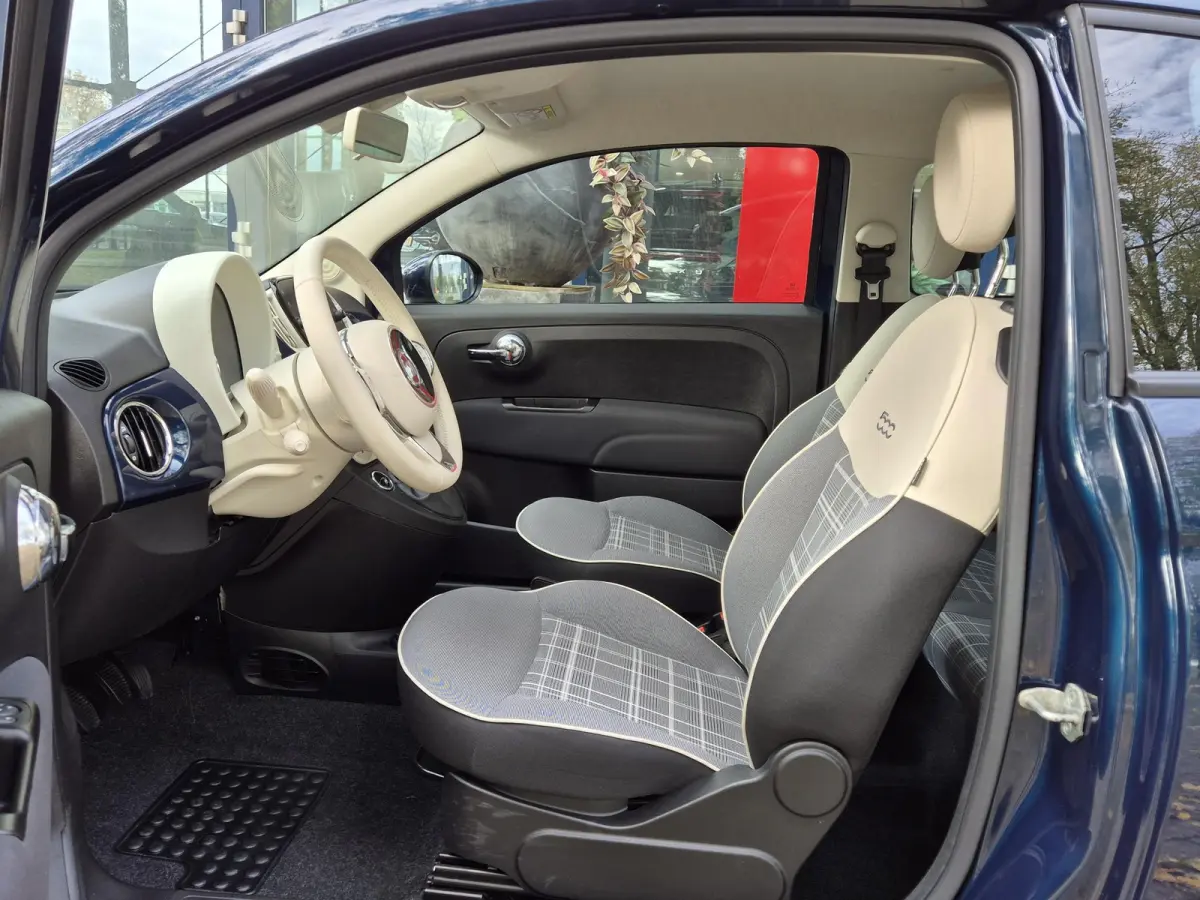 1.0 Hybrid Lounge | Navigatie via Google Maps | Airconditioning | Cruise Control | Parkeersensoren | Licht metalen velgen