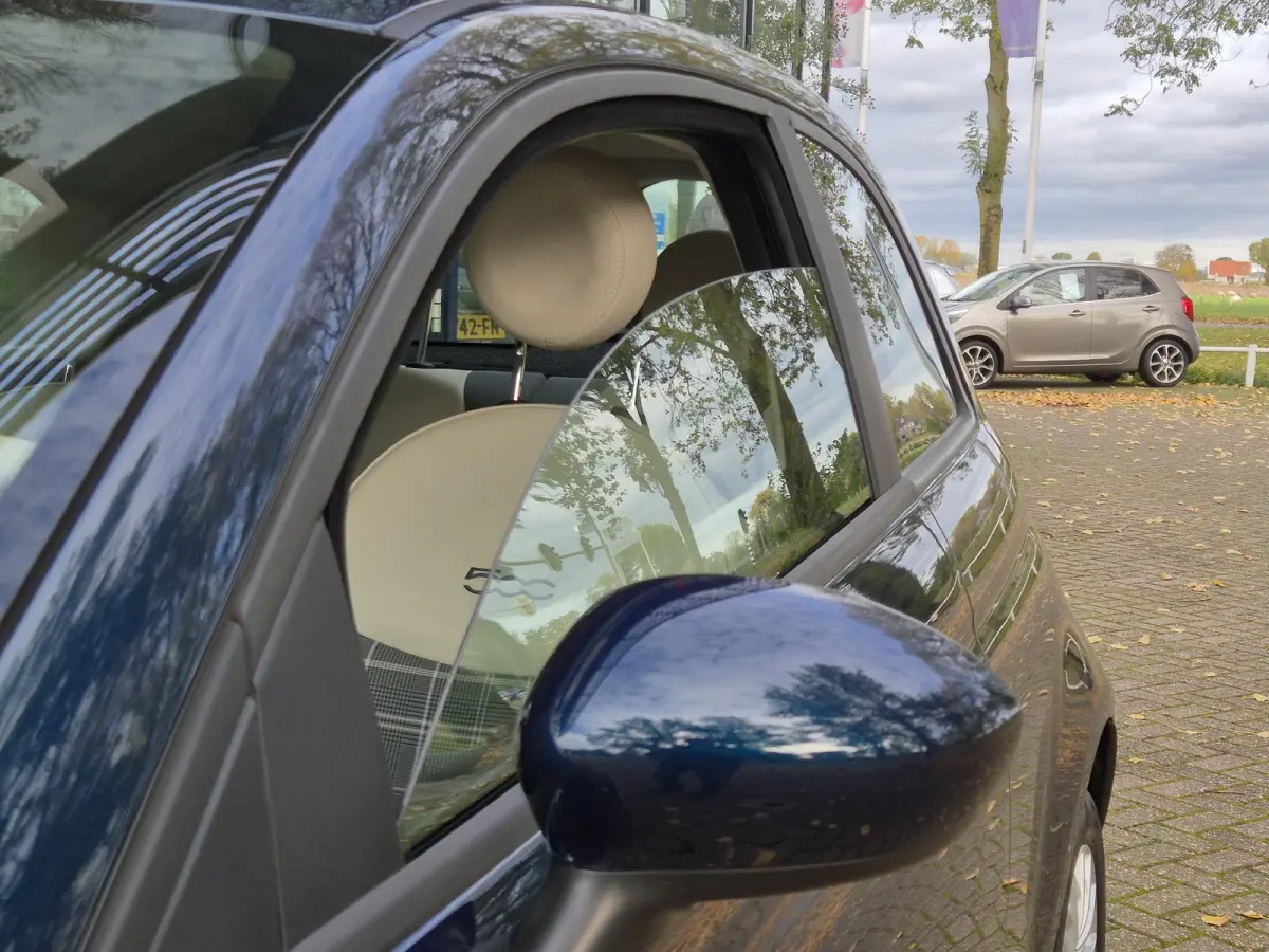 1.0 Hybrid Lounge | Navigatie via Google Maps | Airconditioning | Cruise Control | Parkeersensoren | Licht metalen velgen