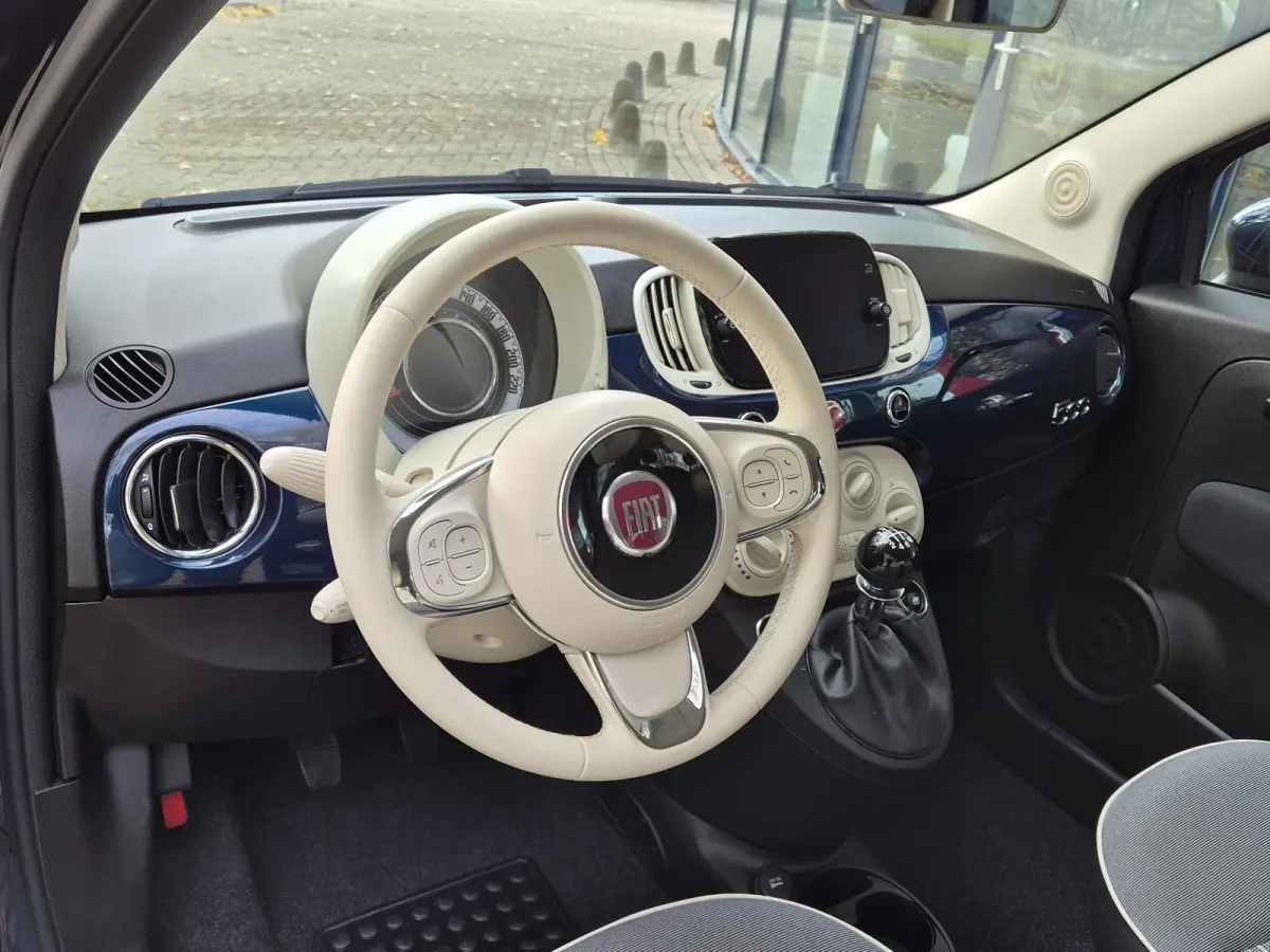 1.0 Hybrid Lounge | Navigatie via Google Maps | Airconditioning | Cruise Control | Parkeersensoren | Licht metalen velgen