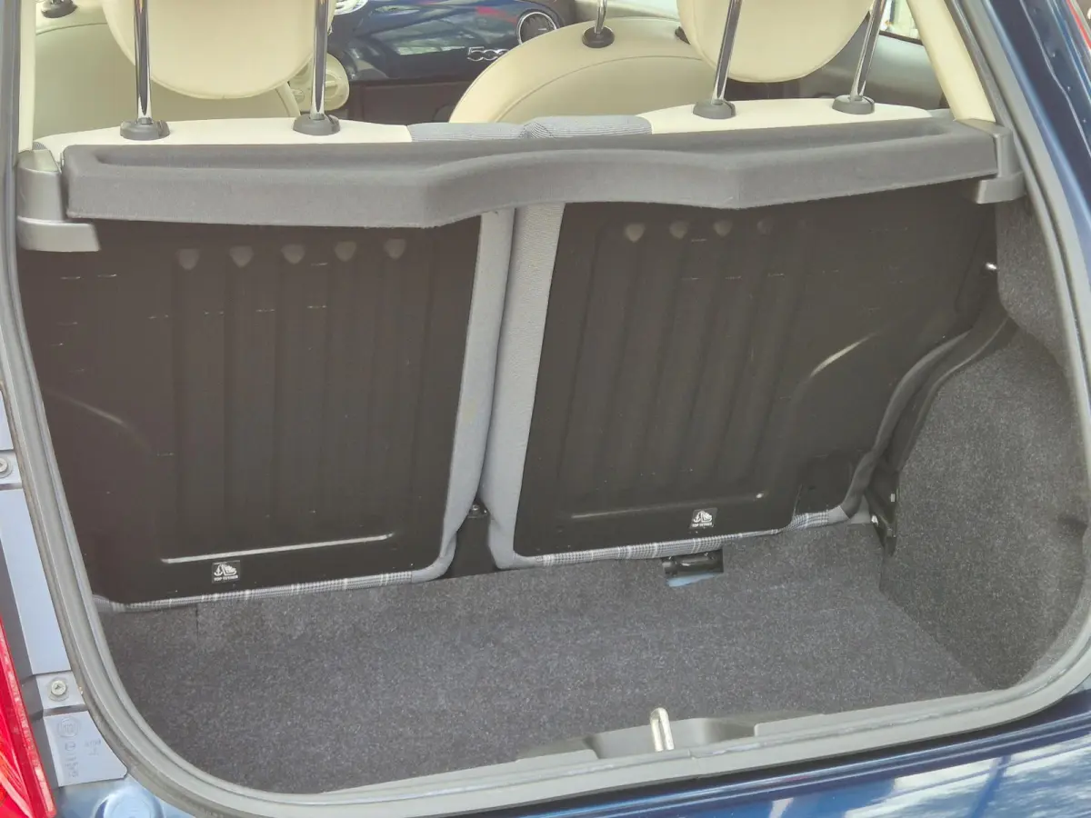 1.0 Hybrid Lounge | Navigatie via Google Maps | Airconditioning | Cruise Control | Parkeersensoren | Licht metalen velgen