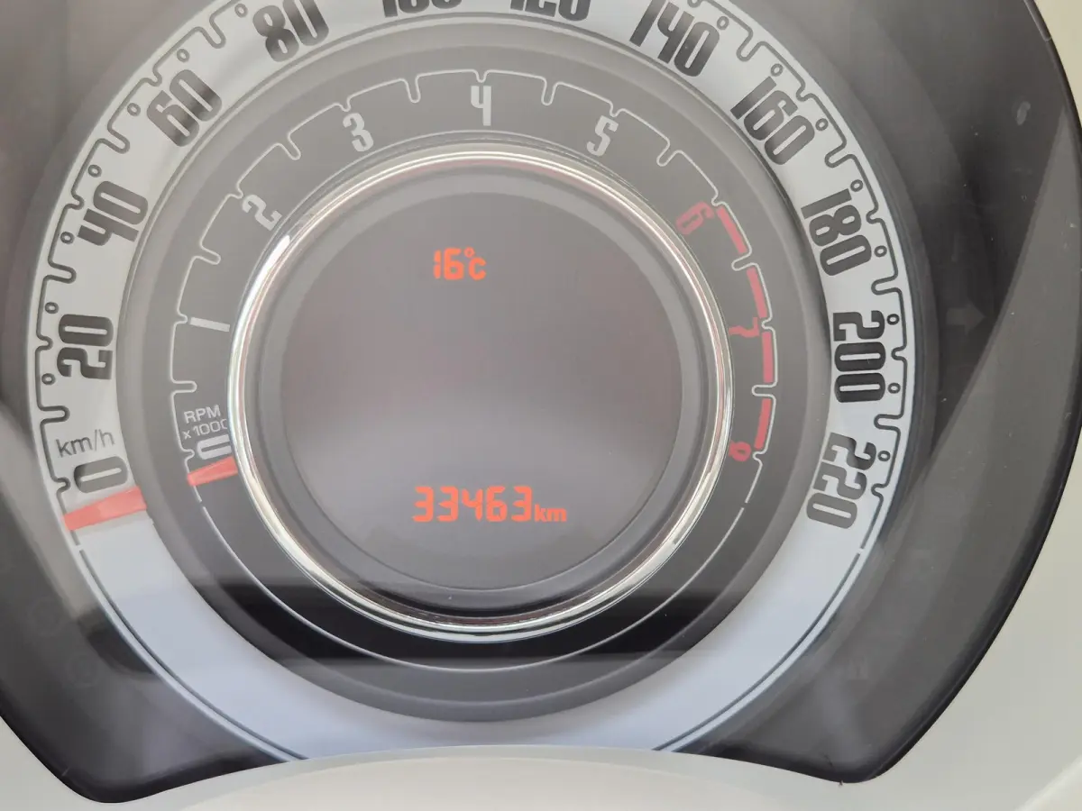 1.0 Hybrid Lounge | Navigatie via Google Maps | Airconditioning | Cruise Control | Parkeersensoren | Licht metalen velgen