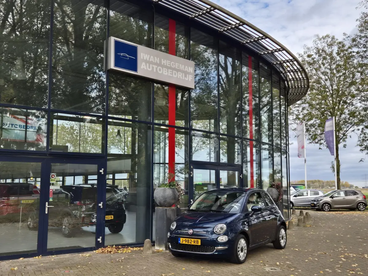 1.0 Hybrid Lounge | Navigatie via Google Maps | Airconditioning | Cruise Control | Parkeersensoren | Licht metalen velgen