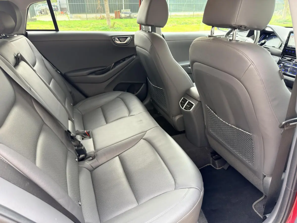 Premium EV 38 kWh Carplay|Leder|Camera|Warmtepomp