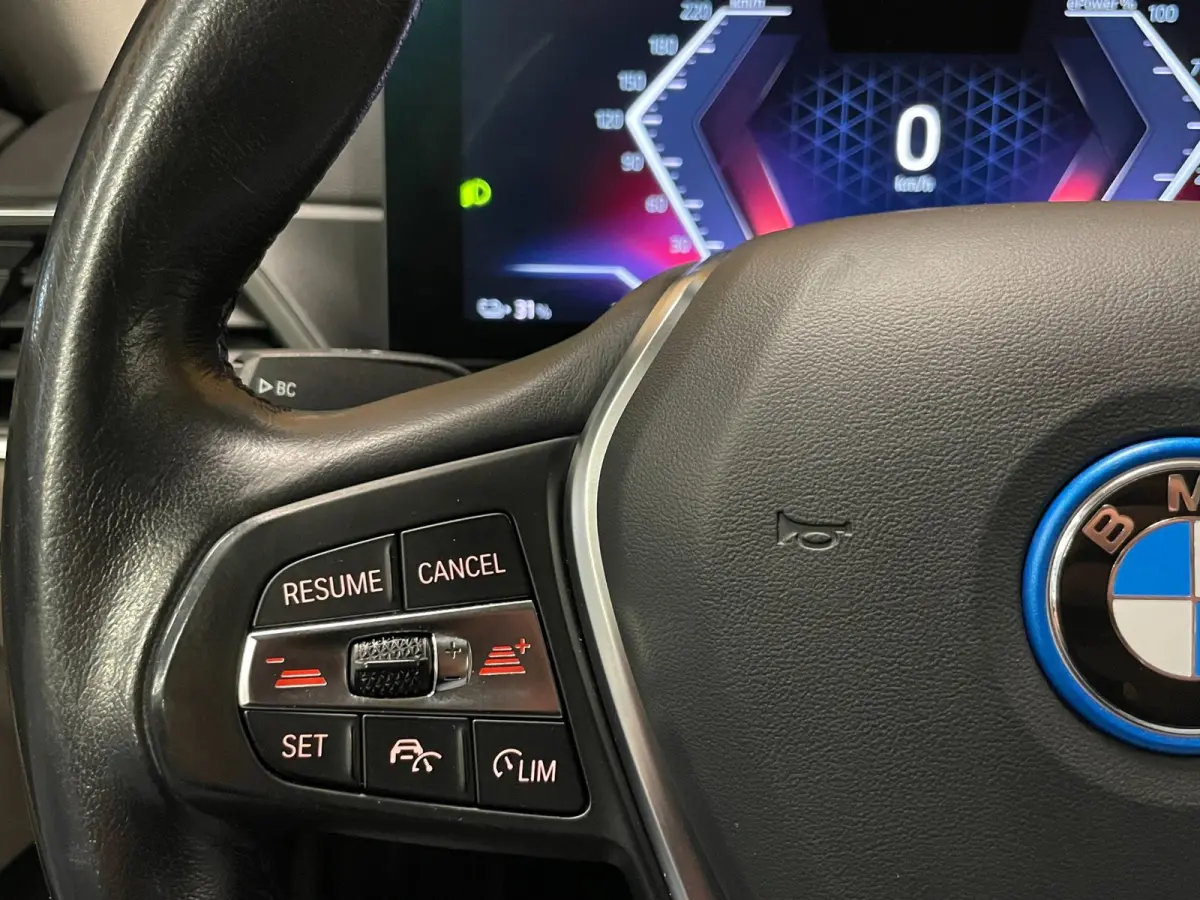 EDrive40 High Executive 84 kWh|95% SOH|VOLLEDER|HEAD-UP|ACC|CARPLAY|CAMERA 360|STOELVERWARMING|ELEK.A-KLEP|NAVI|NAP|NL-AUTO