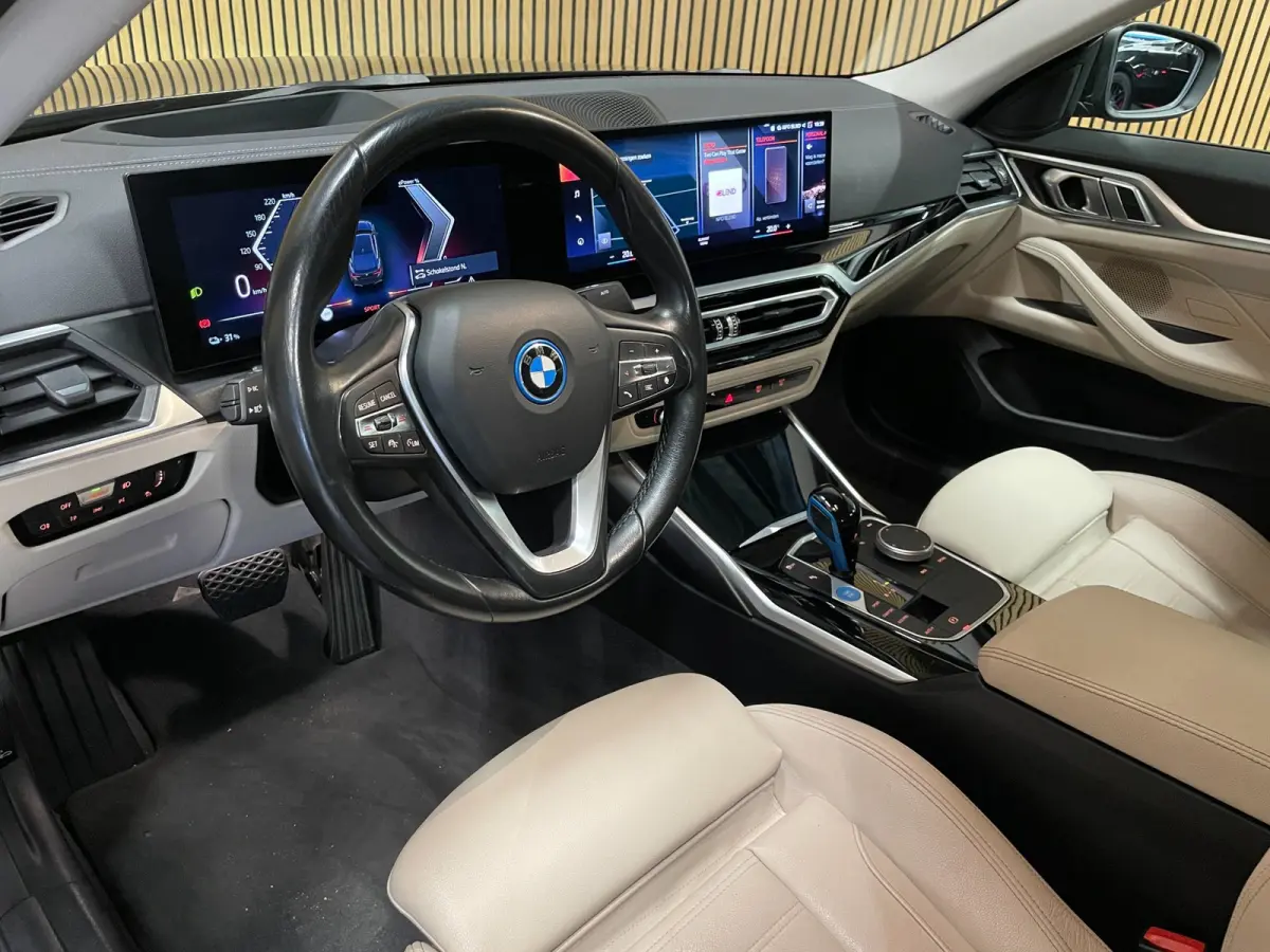 EDrive40 High Executive 84 kWh|95% SOH|VOLLEDER|HEAD-UP|ACC|CARPLAY|CAMERA 360|STOELVERWARMING|ELEK.A-KLEP|NAVI|NAP|NL-AUTO