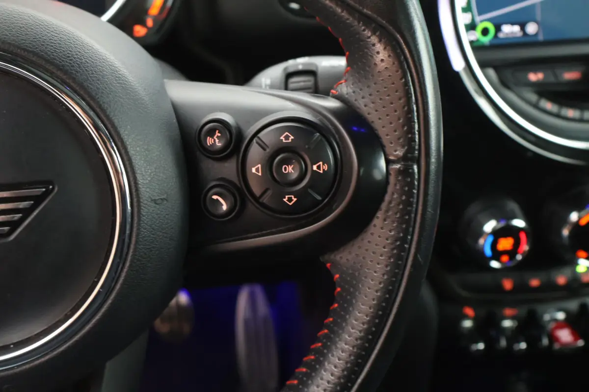 1.5 Cooper 136pk H6 JCW Panoramadak LED harman/kardon HUD Keyless Navigatie