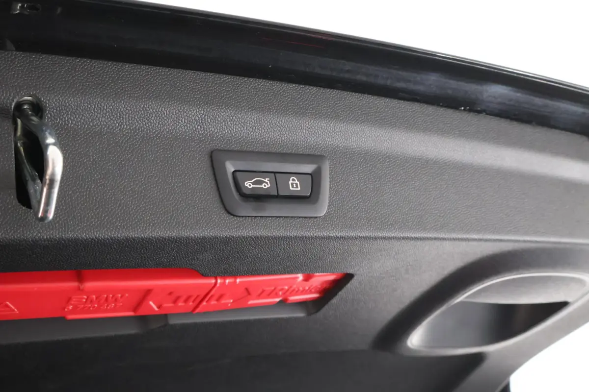 1.5 Cooper 136pk H6 JCW Panoramadak LED harman/kardon HUD Keyless Navigatie
