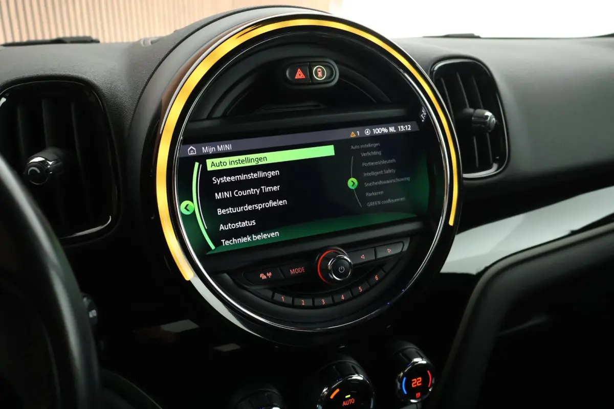 1.5 Cooper 136pk H6 JCW Panoramadak LED harman/kardon HUD Keyless Navigatie