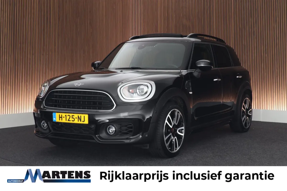 1.5 Cooper 136pk H6 JCW Panoramadak LED harman/kardon HUD Keyless Navigatie