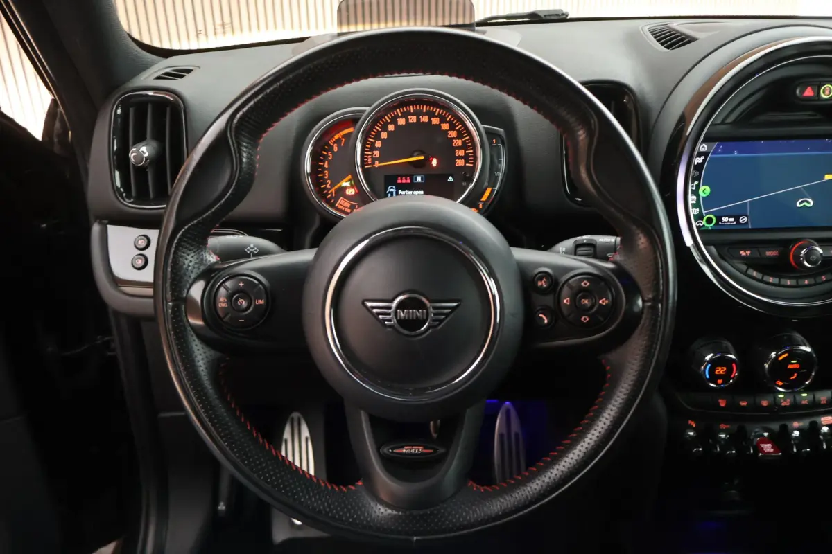1.5 Cooper 136pk H6 JCW Panoramadak LED harman/kardon HUD Keyless Navigatie