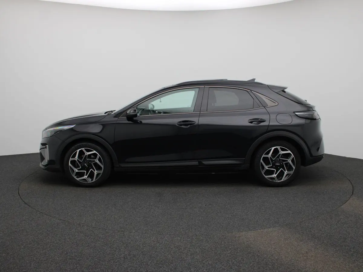 1.5 T-GDi GT-Line | Apple Carplay / Android Auto | Panoramadak | Achteruitrijcamera | Stoelverwarming | Stuurverwarming |
